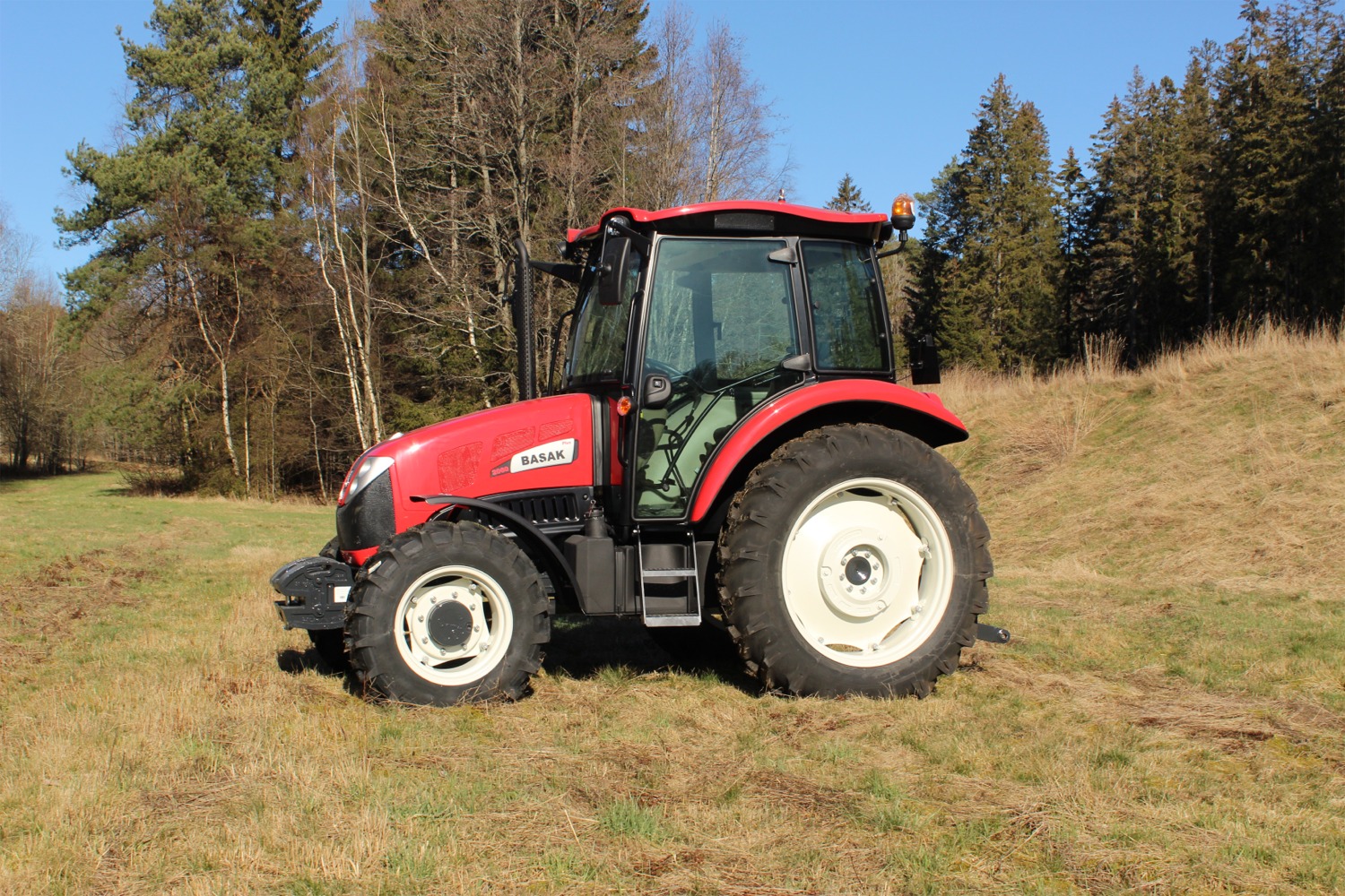 Basak 2060 plus - NykyrkaMaskiner.se - Traktorer frontlastare (6)