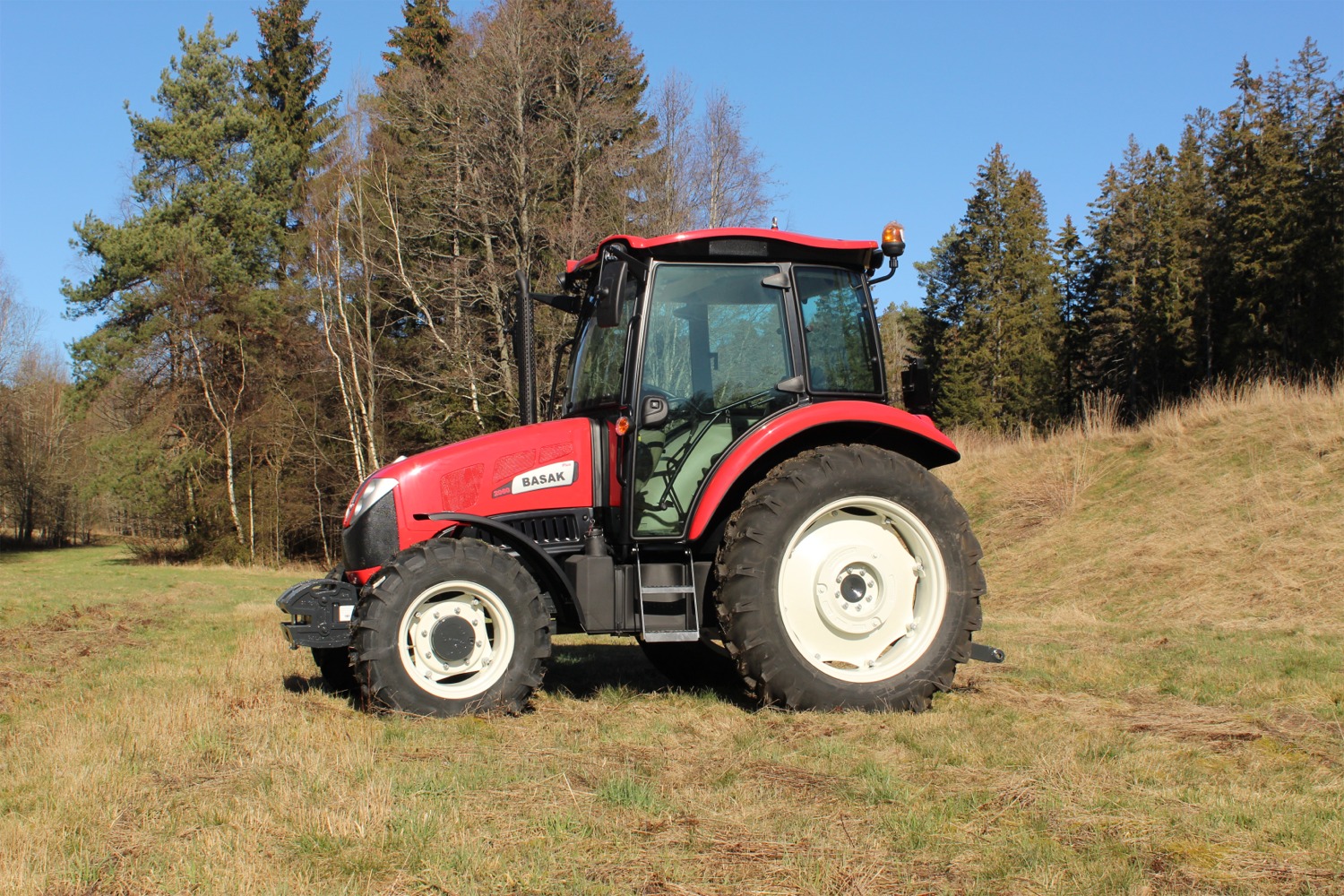 Basak 2060 plus - NykyrkaMaskiner.se - Traktorer frontlastare (7)