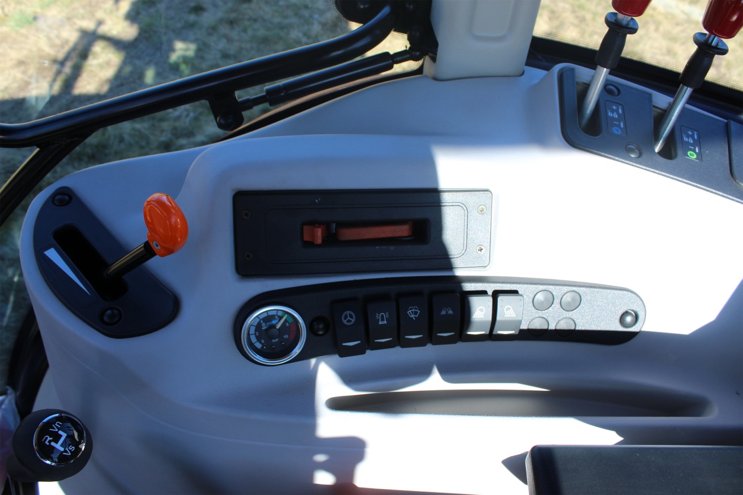 Basak 2075 Plus - NykyrkaMaskiner.se - Traktorer (52)