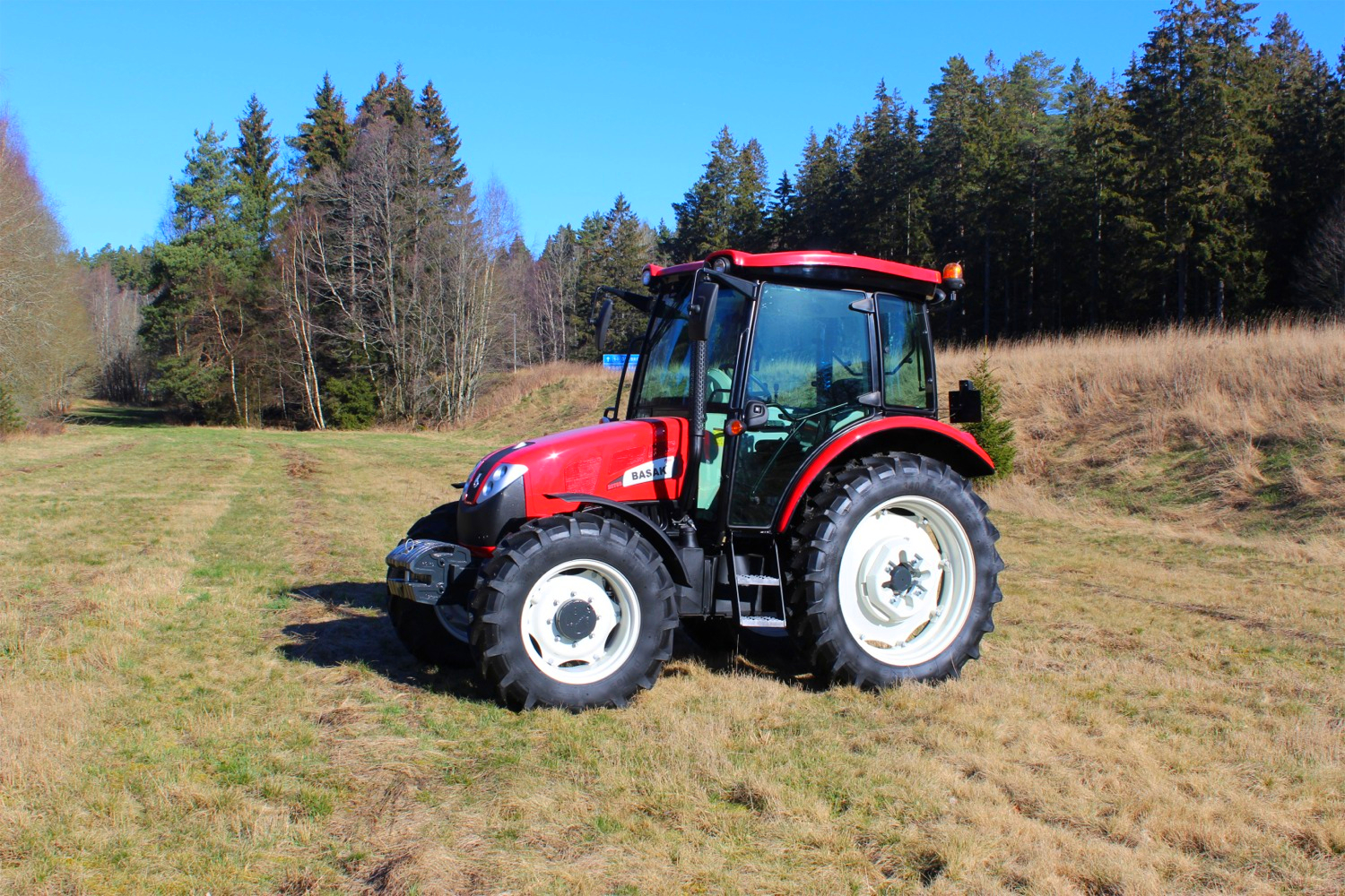 Basak 2075 Plus - NykyrkaMaskiner.se - Traktorer (7)